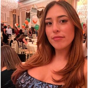Meet your Posher, Giselle